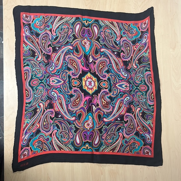 Vintage Bill Blass Paisley Silk Scarf - Picture 6 of 6